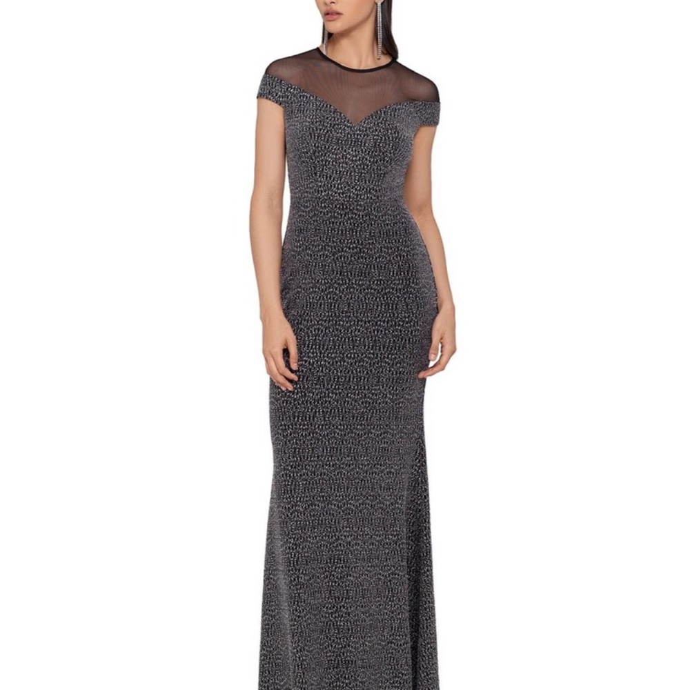 Betsy & Adam Women's Formal Dress Size 6 Black & Silver Metallic Knit Long Gown